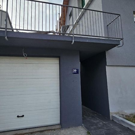 House Delboy With Garage, Crnomerec زغرب المظهر الخارجي الصورة