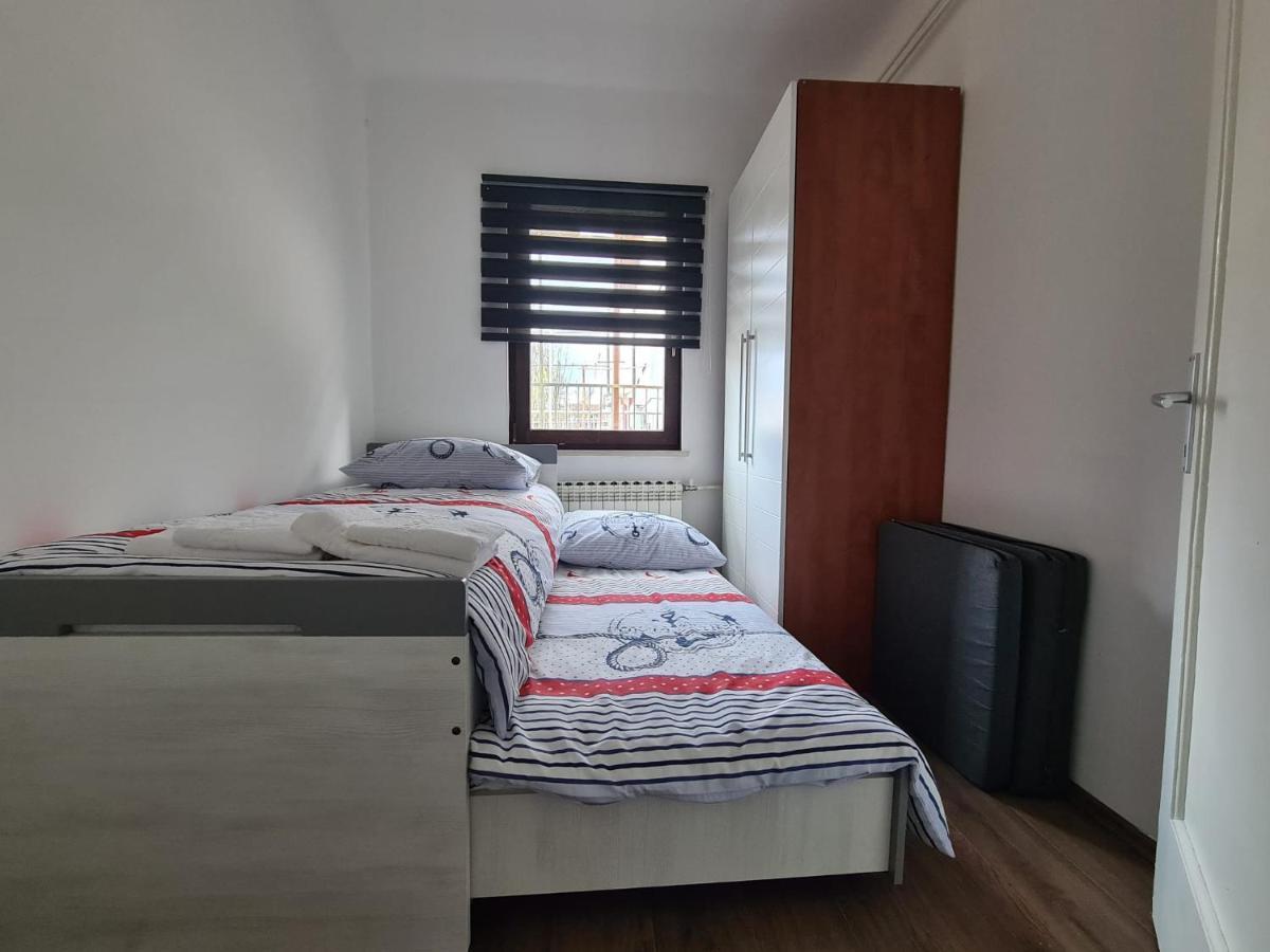 House Delboy With Garage, Crnomerec زغرب المظهر الخارجي الصورة